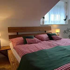 Apartment Alpin Chic, Grodig